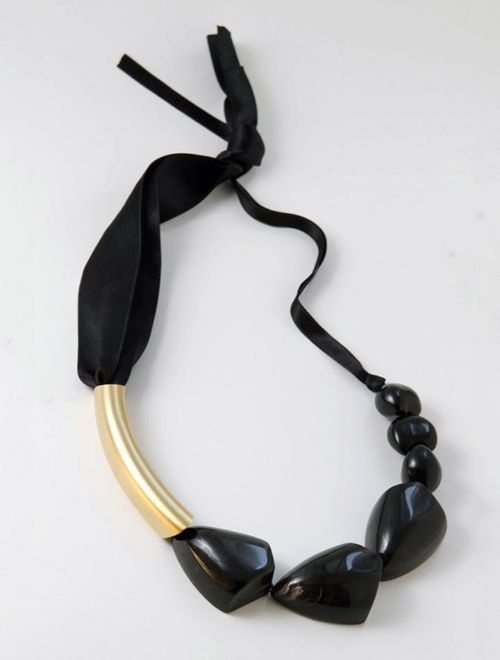 Klasik Tekstil Kolye resmi