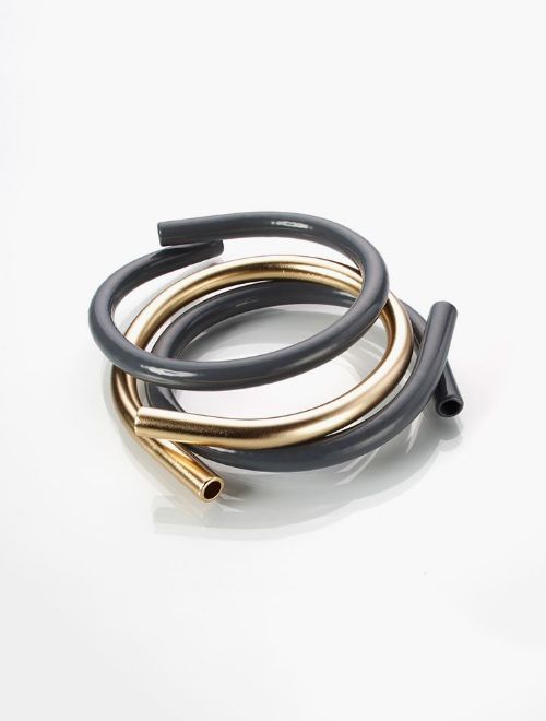 صورة سوار الذهب بريق