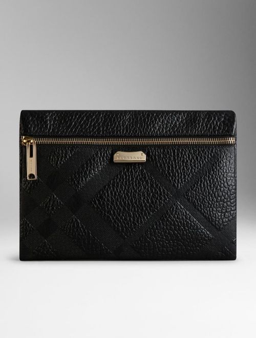 صورة حقيبة الهلال خمر